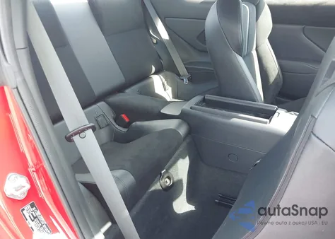 2025 Toyota Gr86 Premium z USA, uszkodzony, nr VIN JF1ZNBE14S9757204